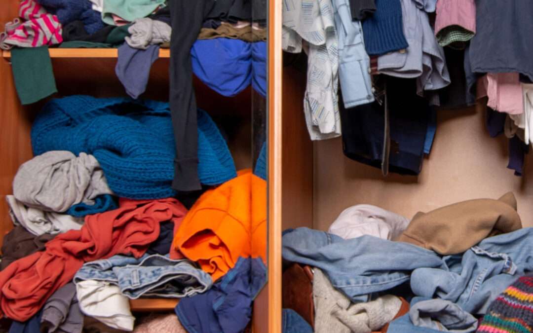 4 Steps to Decluttering Your Space